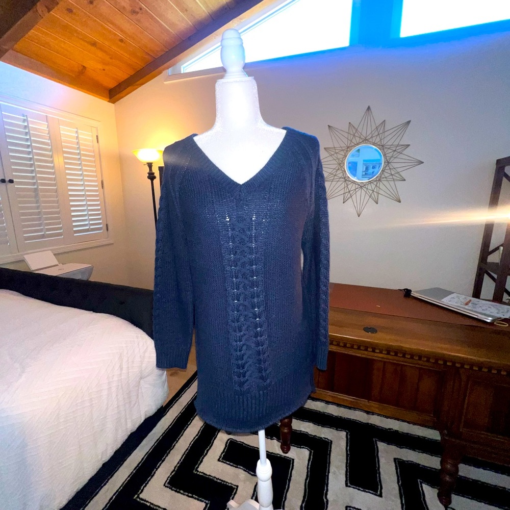 Cute wintery knit blue sweater